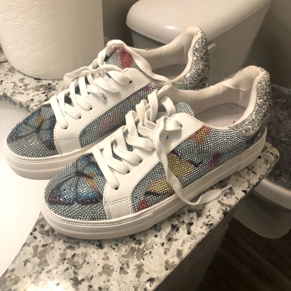 Betsey Johnson sneakers size 8